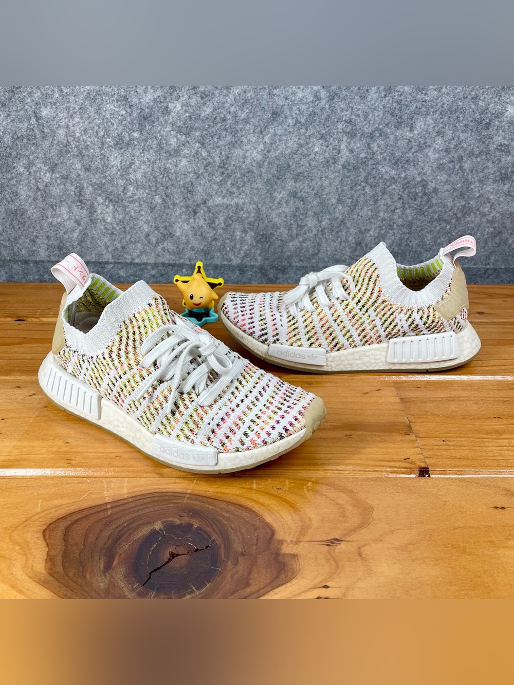 Adidas NMD R1 Womens 8 Primeknit Multi White Pink Boost Midsole Sneakers B43838
